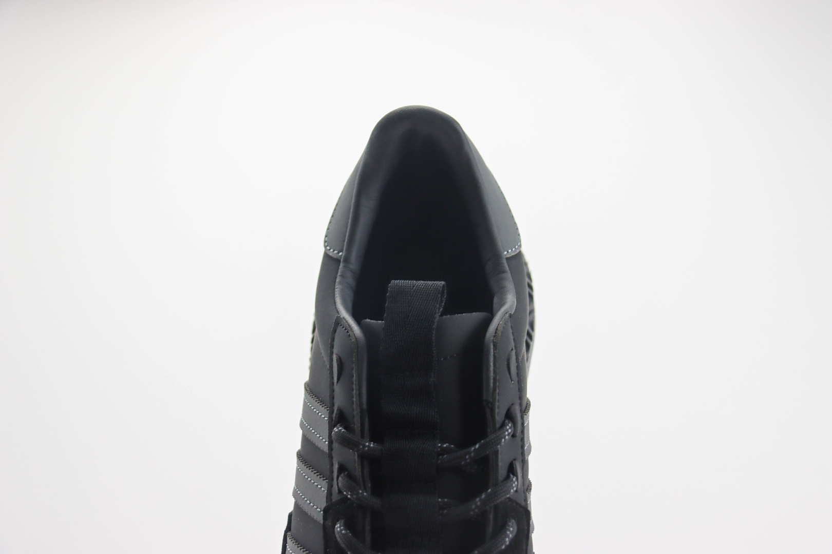 阿迪达斯adidas Originals MFX Reboot Low纯原版本学院重启系列黑灰色复古运动鞋 莆田阿迪达斯货源 货号:GX1355