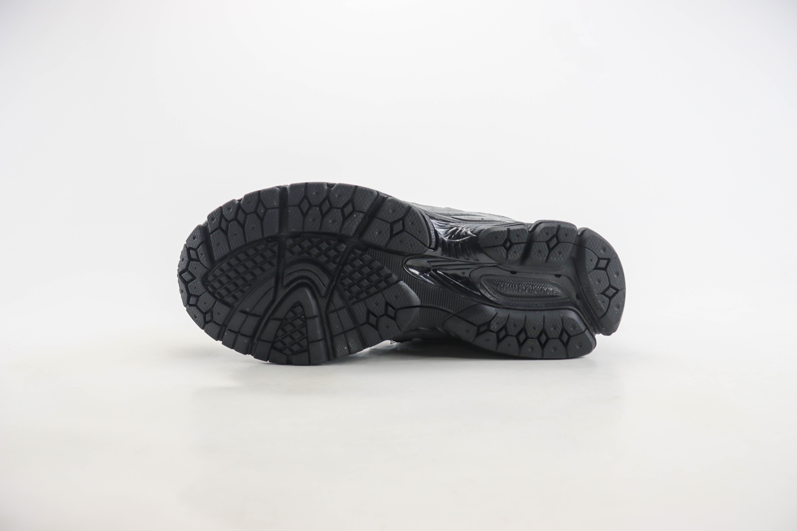 新百伦New Balance 2002R纯原版本NB2002R灰黑色复古运动跑步鞋 莆田新百伦货源 货号:M2002RXZ