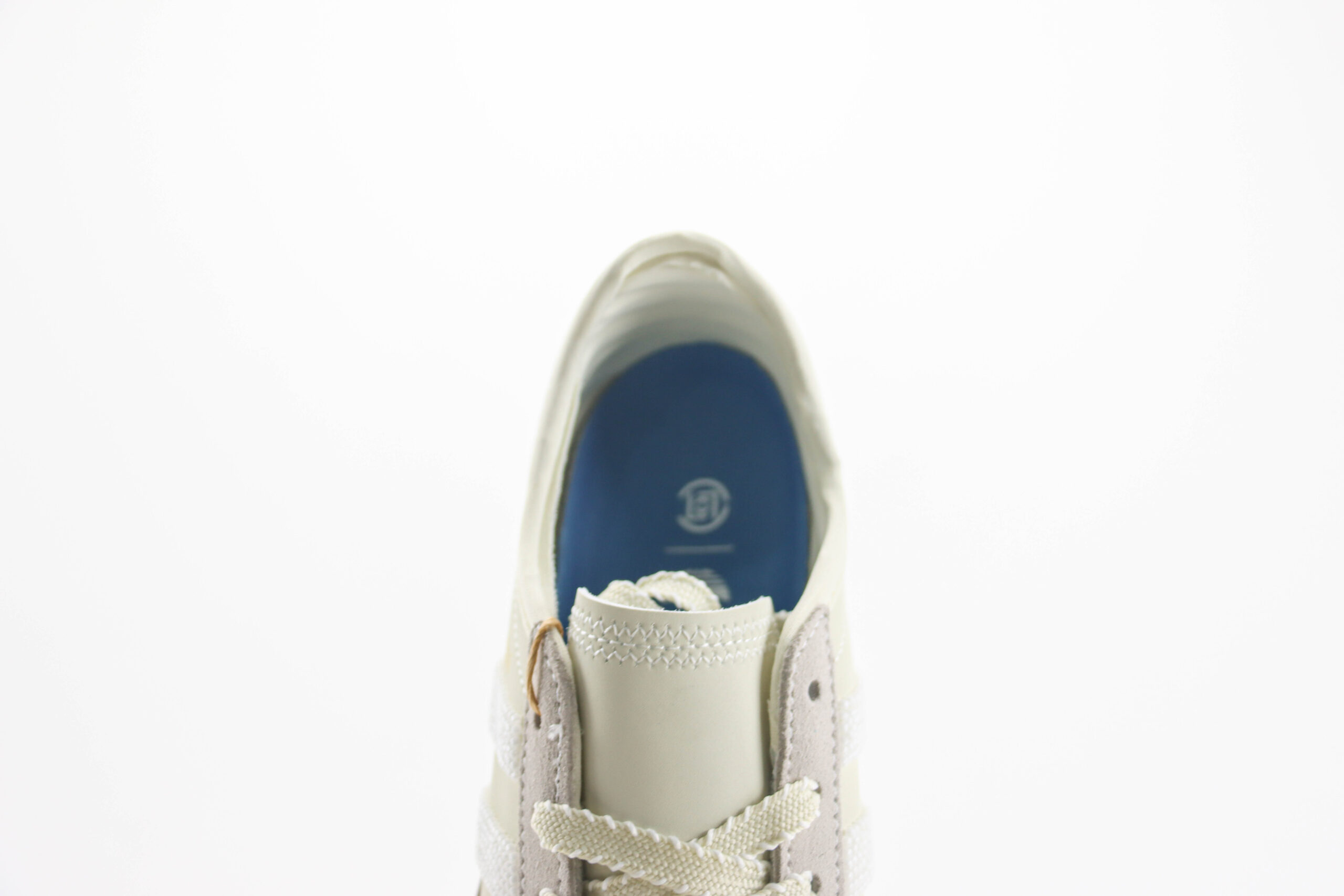阿迪达斯adidas Origials Gazelle Indoor纯原版本三叶草象牙白灰串珠板鞋 莆田阿迪达斯工厂 货号:IH3719