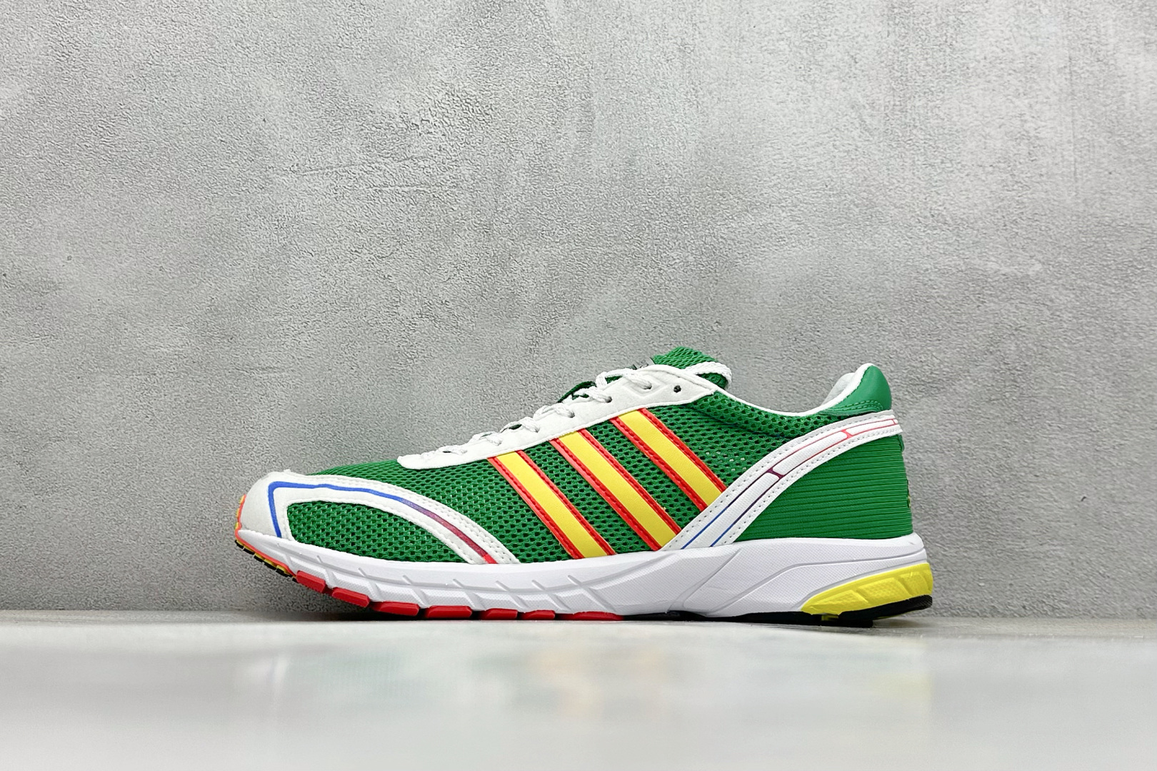 阿迪达斯adidas originals Neftenga纯原版本红黄绿马拉松网面超轻透气跑步鞋 莆田阿迪达斯货源 货号:JI0494