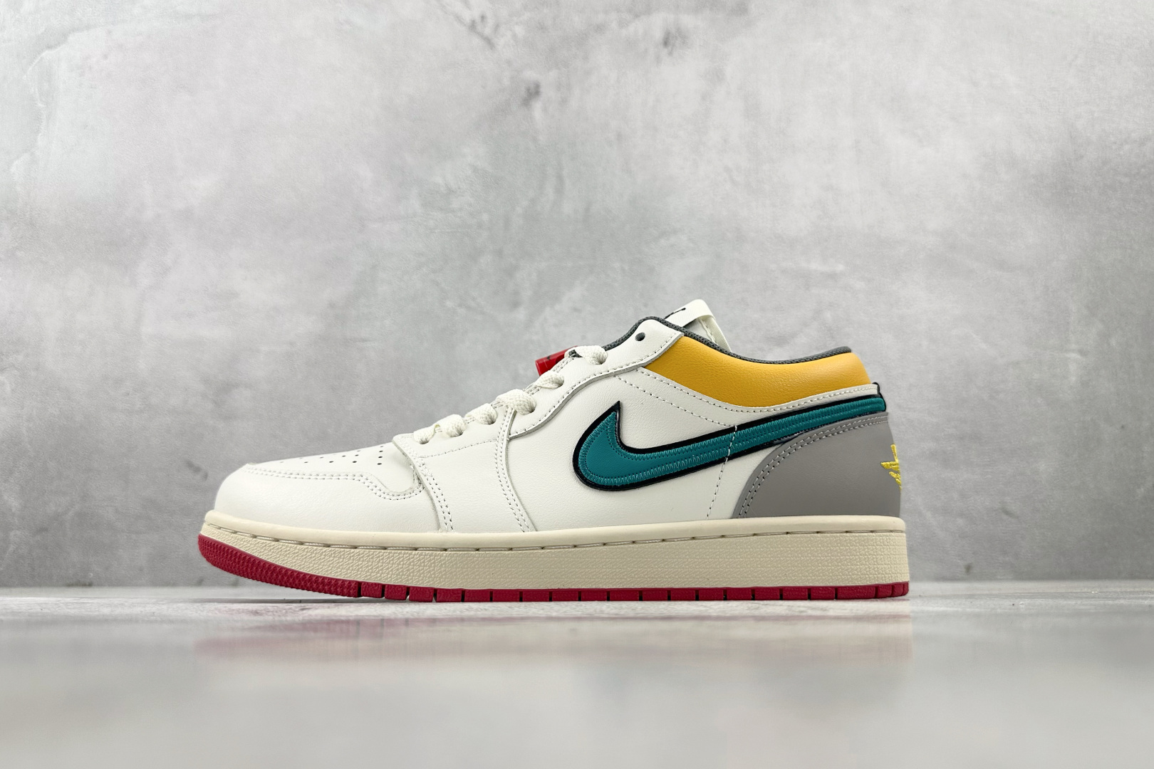 乔丹Air Jordan 1 Low纯原版本低帮AJ1帆白鸳鸯勾休闲运动篮球鞋 莆田AJ货源 货号:HV4511-133