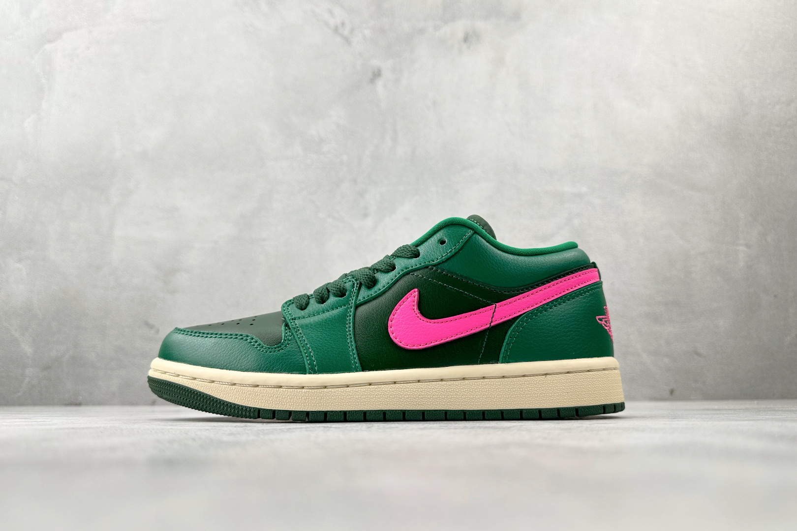 乔丹Air Jordan 1 Low纯原版本低帮AJ1“西瓜”绿粉色篮球鞋 莆田AJ货源 货号:DC0774-300