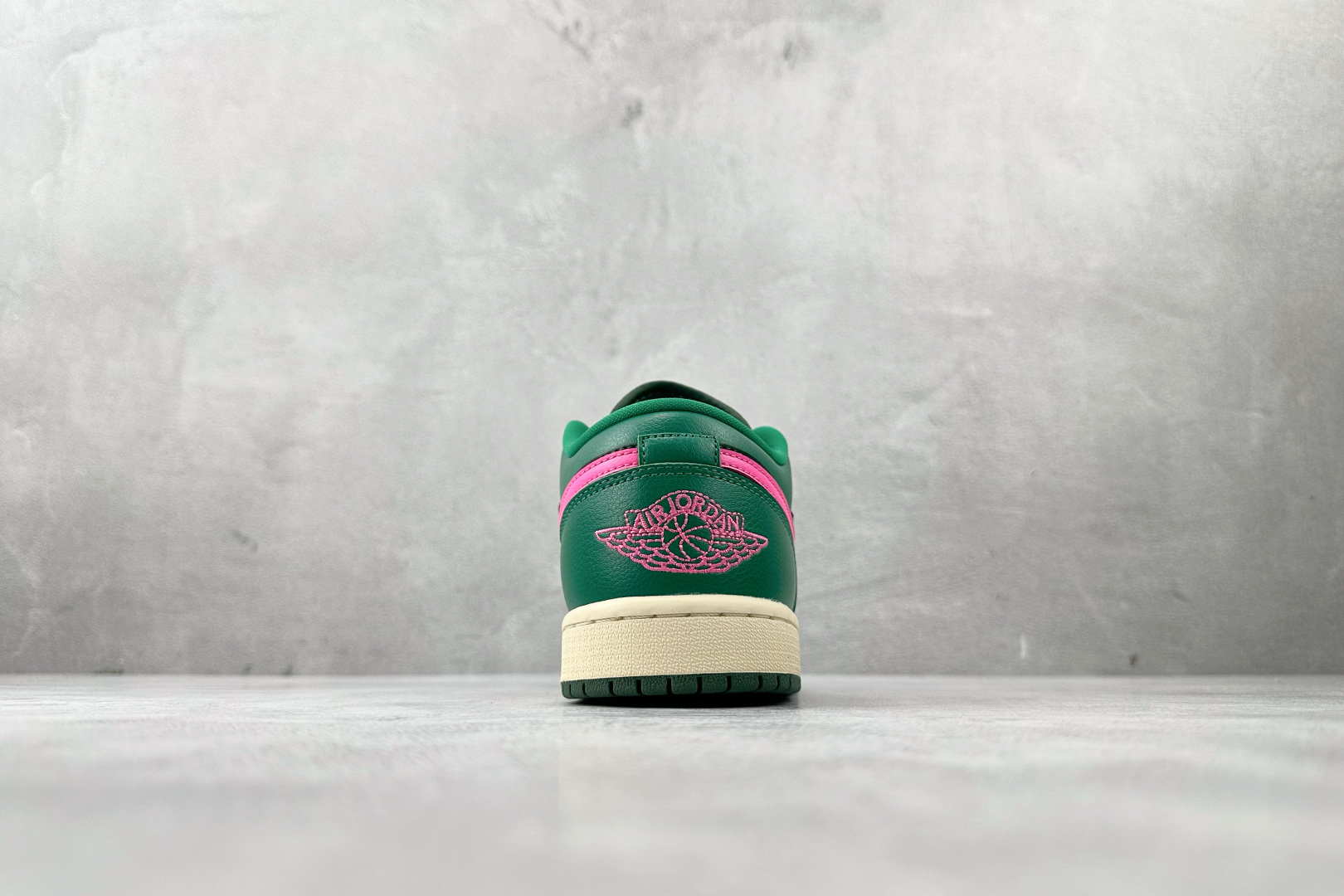 乔丹Air Jordan 1 Low纯原版本低帮AJ1“西瓜”绿粉色篮球鞋 莆田AJ货源 货号:DC0774-300
