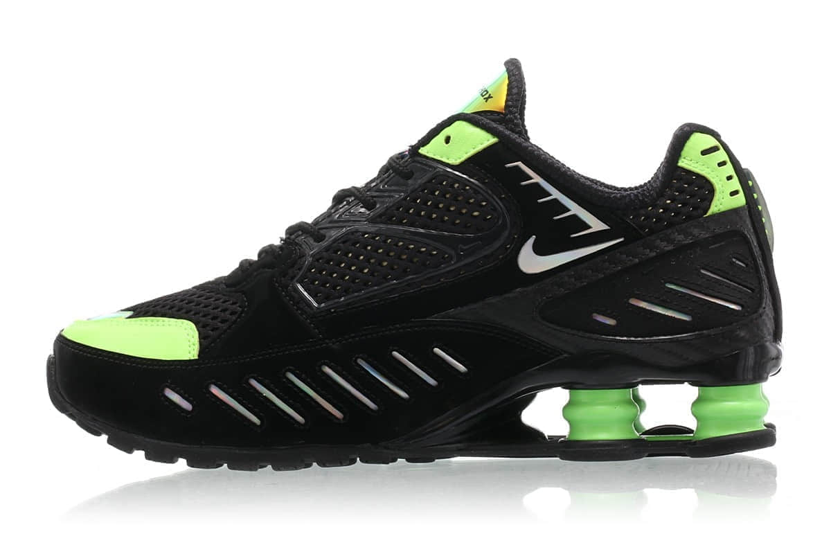 全新鞋款Nike Shox Enigma将于8月29日发售！不仅配色出众！还有暗藏的镭射花纹！
