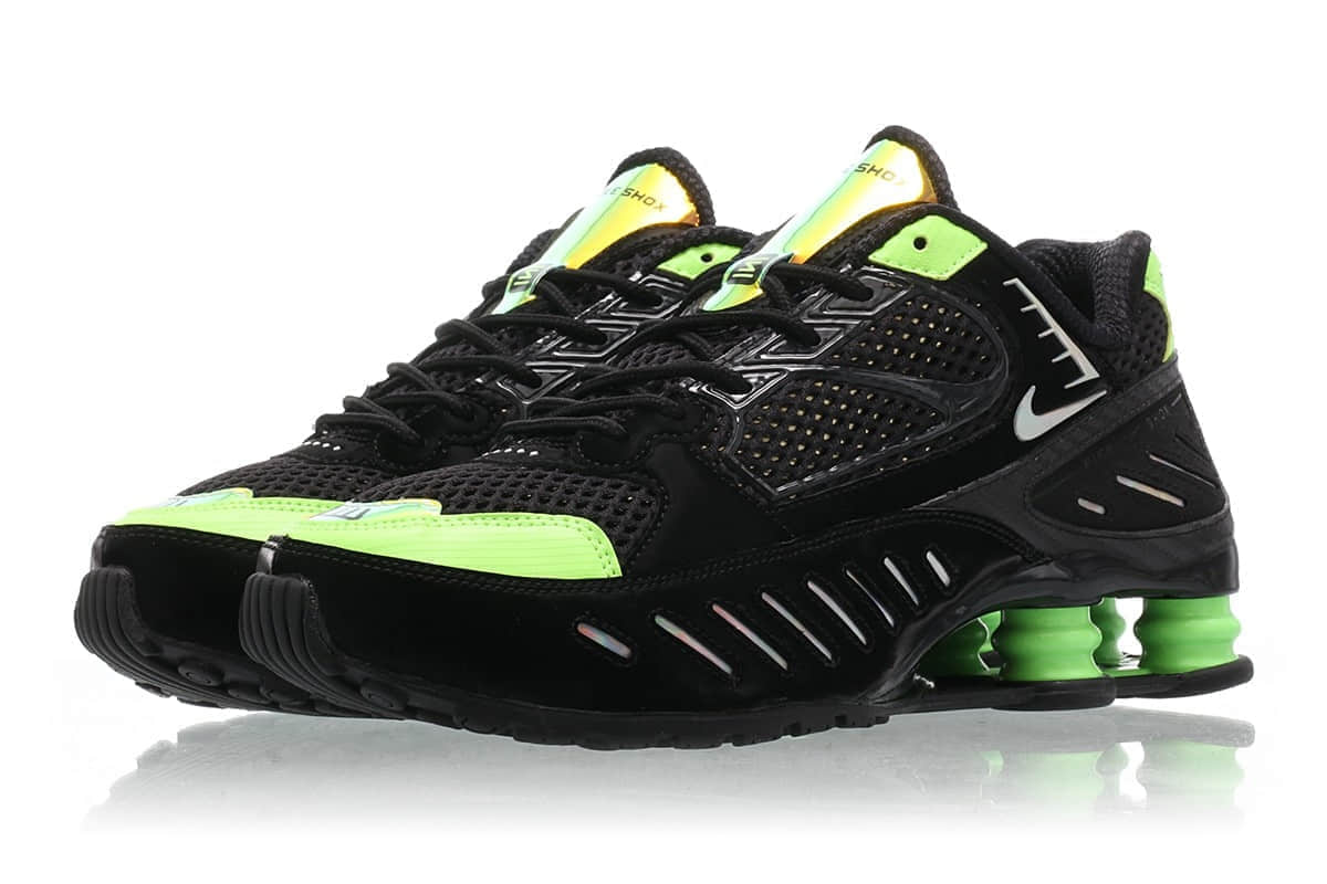 全新鞋款Nike Shox Enigma将于8月29日发售！不仅配色出众！还有暗藏的镭射花纹！