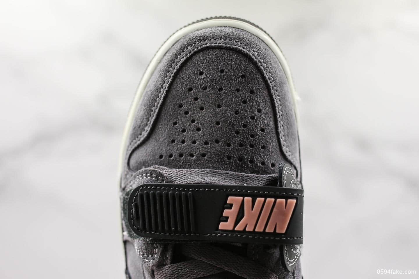 乔丹Jordan Legacy 312 Low灰粉色纯原版本带半码头层皮真标原盒原底原面小红书爆款 货号:CD9054-002