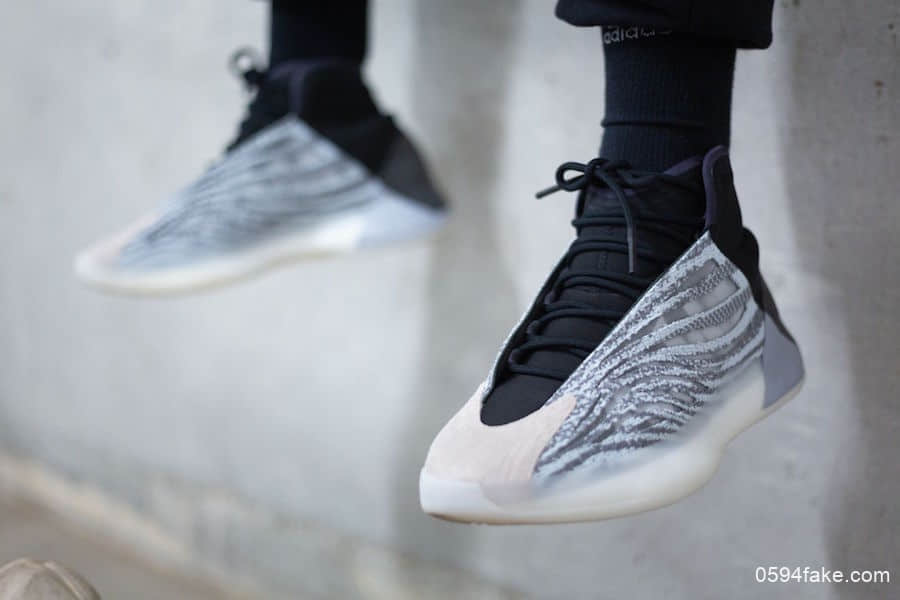 Yeezy系列第一双篮球鞋!Yeezy Basketball “Quantum”或将于2020年NBA全明星周末期间推出! 货号:EG1535