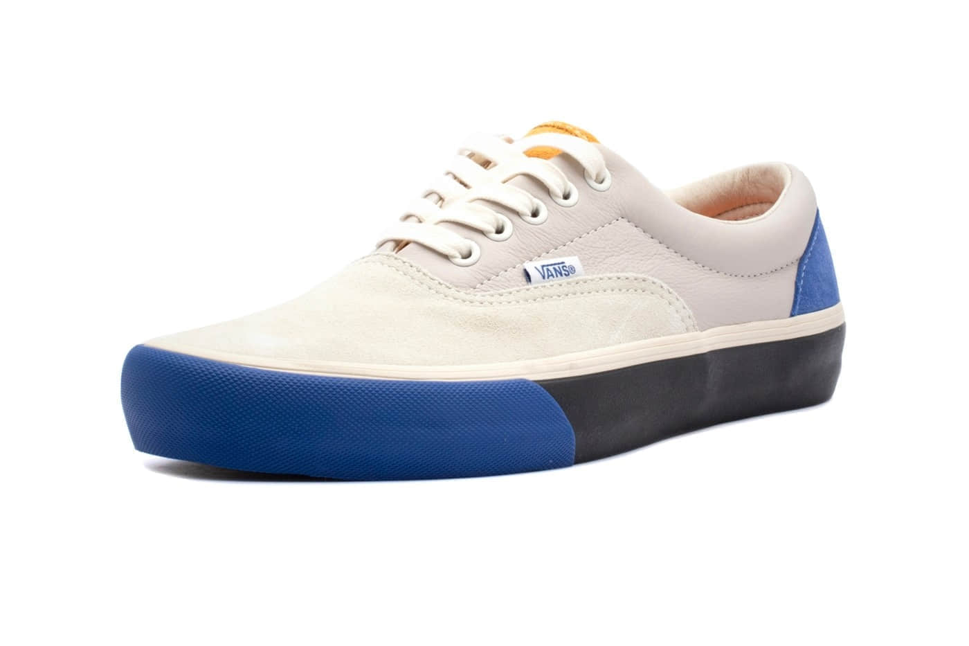 想把两款配色都all in！Vans Era新品将于8月31日发售！