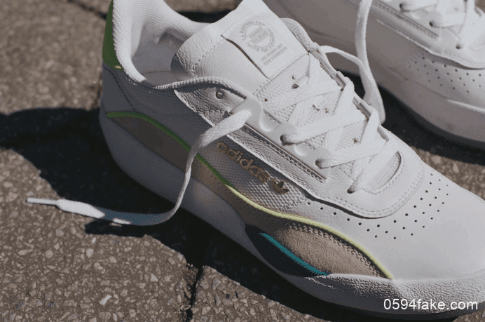 源自90年代网球鞋的经典滑板鞋设计 adidas Liberty Cup现已发售！ 货号：EE6104