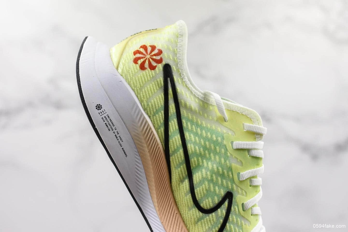 耐克Nike Zoom Fly 3 Running纯原版本三代飞行马拉松袜子蝉翼系列休闲运动慢跑鞋浅黄黑白橘粉JDI标语 货号:BV1134-300