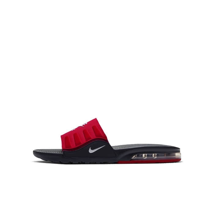 大气垫拖鞋!穿搭必备吸睛单品!这款 Air Max Canden Slide 拖鞋你为它打几分?