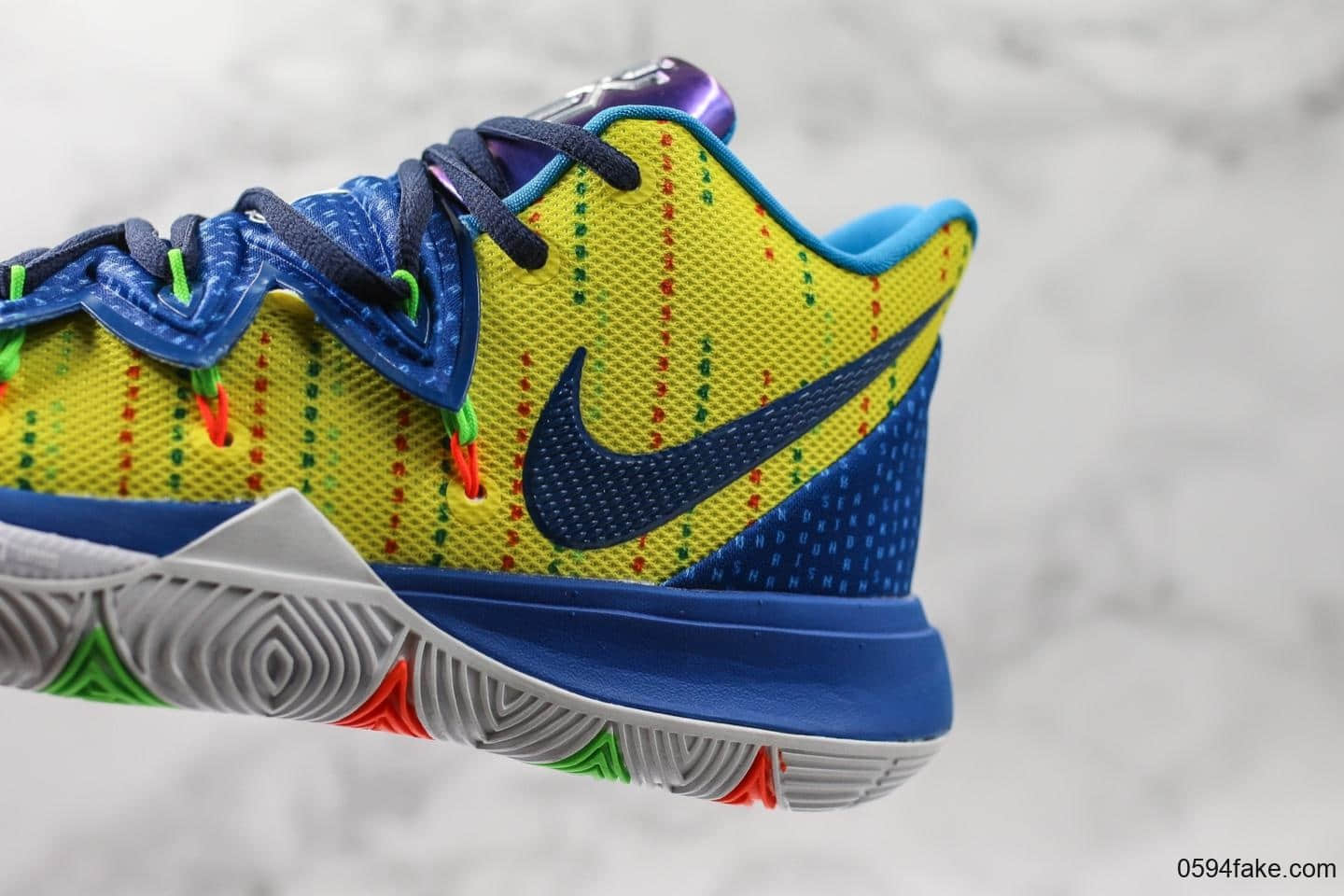 耐克NIKE Kyrie 5纯原版本曼巴精神纪念科比职业生涯最后一战原厂气垫支持实战欧文篮球鞋 货号:AO2919-701
