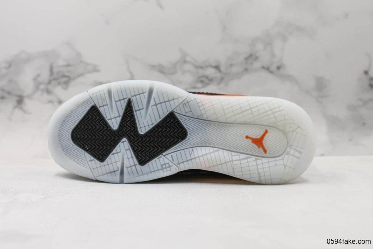 耐克Nike Air Jordan Mars 270乔丹气垫鞋纯原版本搭载TPU组合鞋底半掌气垫缓震实战篮球鞋 货号:CD7070-008