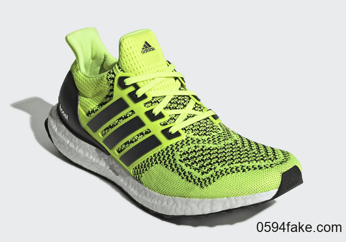 吸睛荧光色调!adidas Ultra Boost 1.0“Solar Yellow”释出官图! 货号:S77414