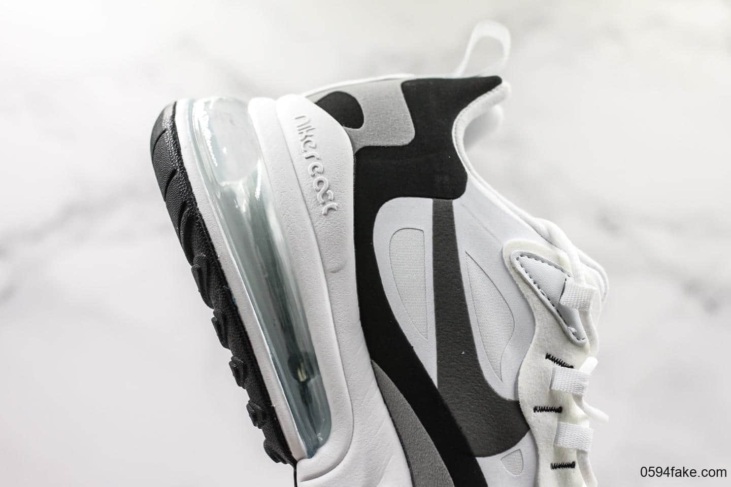 耐克Nike Air Max 270 React White Black Grey270纯原版本瑞亚赛车系列后半掌气垫百搭运动慢跑鞋白灰黑 货号:AQ9087-103