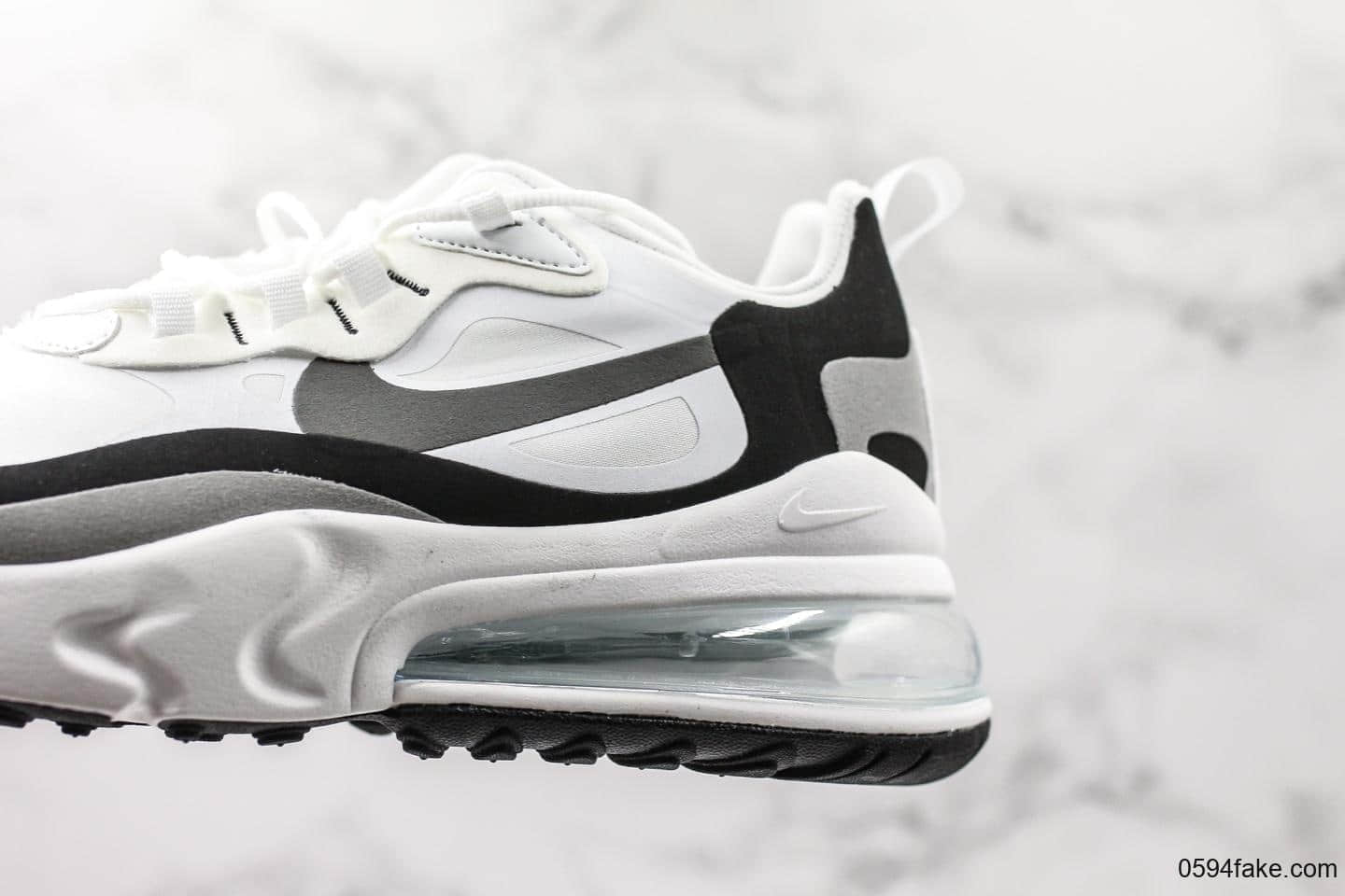 耐克Nike Air Max 270 React White Black Grey270纯原版本瑞亚赛车系列后半掌气垫百搭运动慢跑鞋白灰黑 货号:AQ9087-103