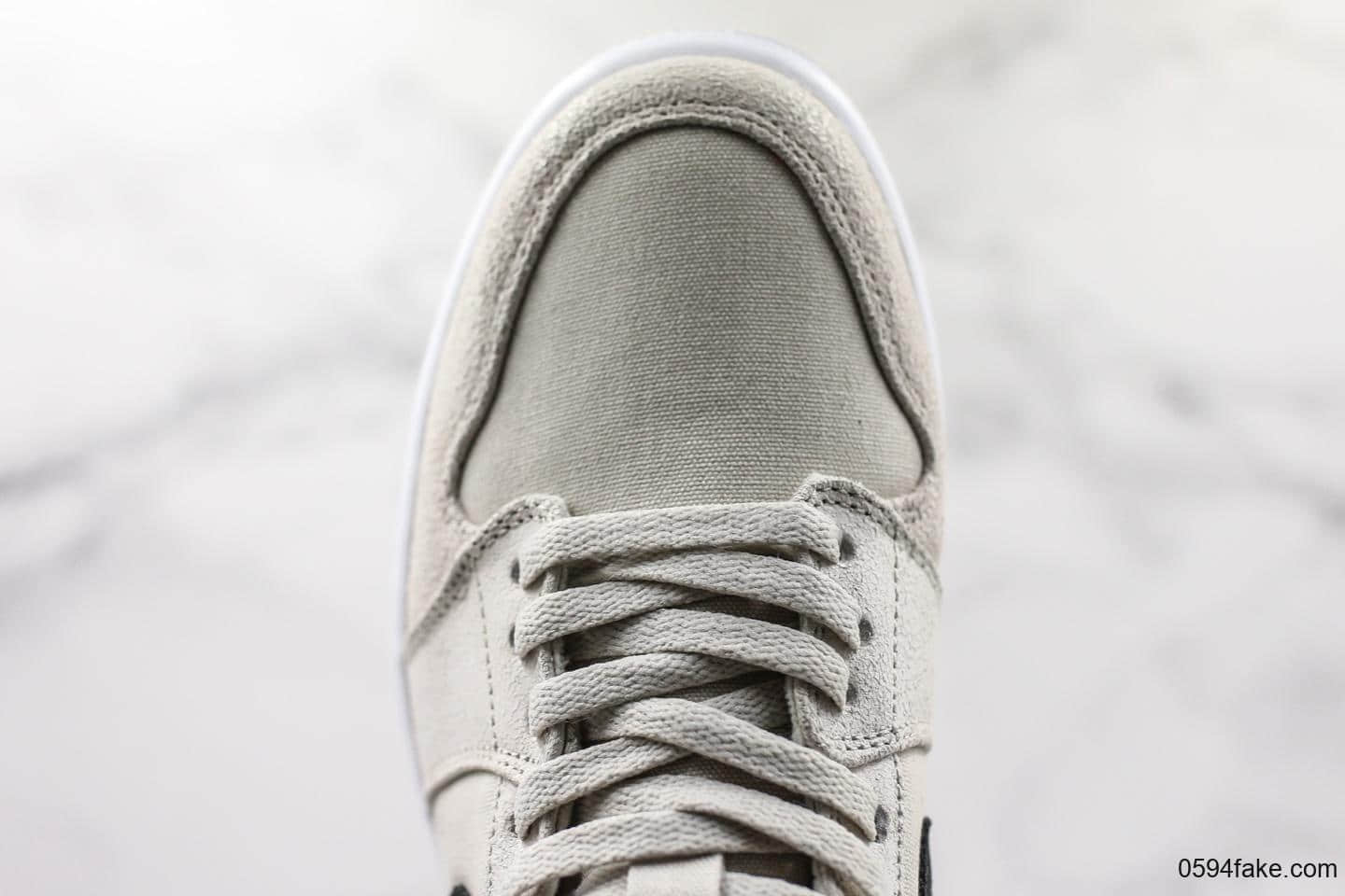 乔丹AIR JORDAN 1 MID LIght Bone GS狼灰配色AJ1原装原材原厂定制龟裂麂皮小红书爆款 货号:554725-023