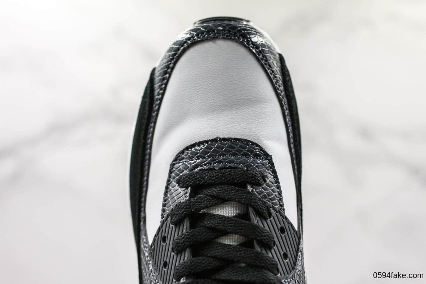 耐克Nike AIR MAX 90公司级版本MAX 90系列经典增高复古小气垫运动跑鞋 货号:CD0916-100