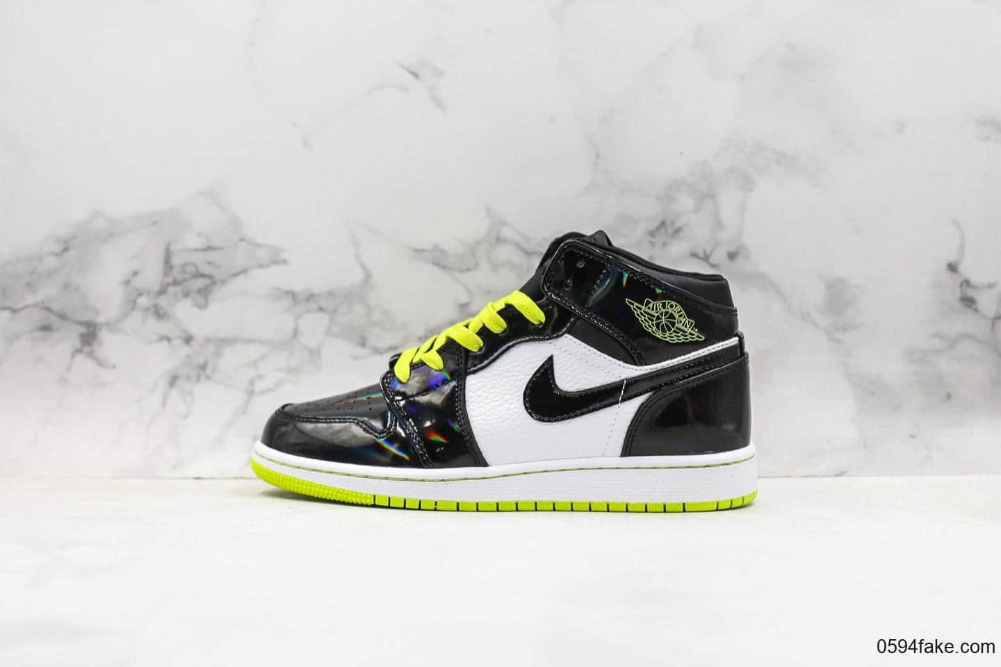 乔丹Air Jordan 1 Mid SE GS Metallic纯原版本AJ1乔丹一代中帮经典复古文化休闲运动篮球鞋变色龙黑绿漆皮 (ID:15592) - 图片1