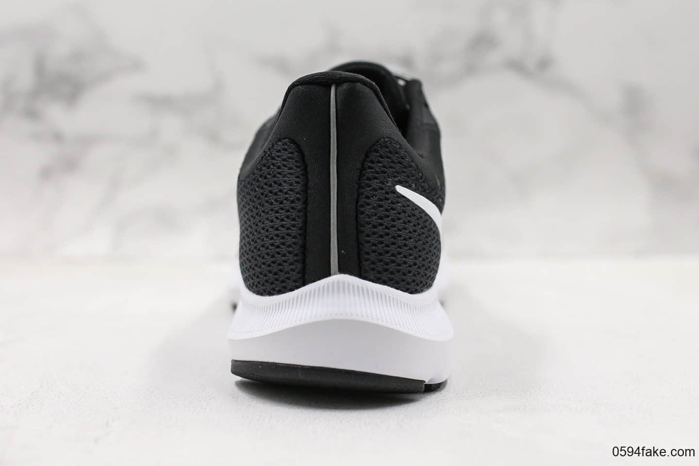 耐克Nike Quest 2.0 DouFA公司级版本登月极致跑鞋二代内置气垫最新科技全掌Phylon泡棉中底 货号:CI3787-002