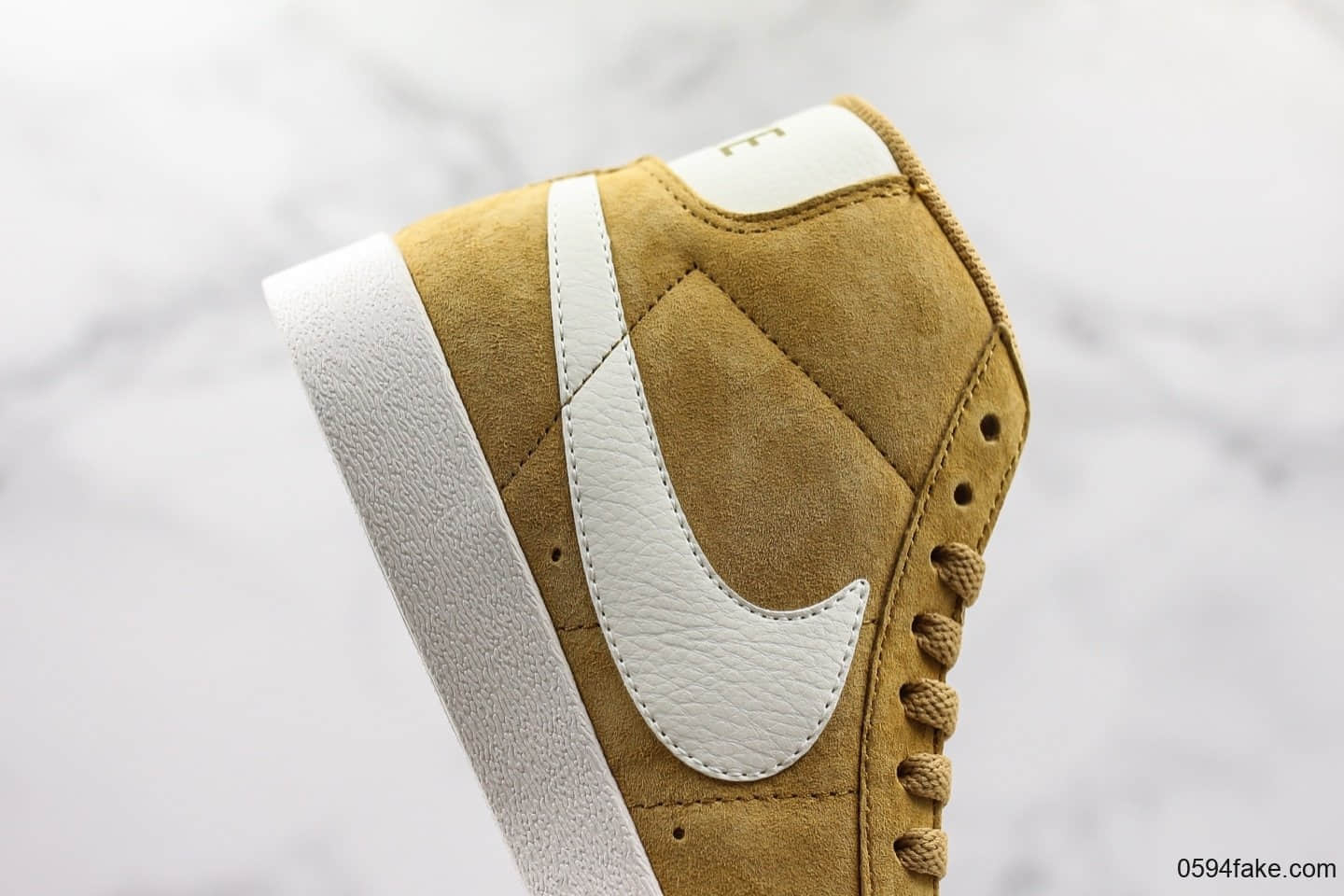 耐克Nike Blazer Mid Vintage Suede开拓者中帮休闲板鞋姜黄色公司级带半码 原版皮料精致质感 货号:917862-700