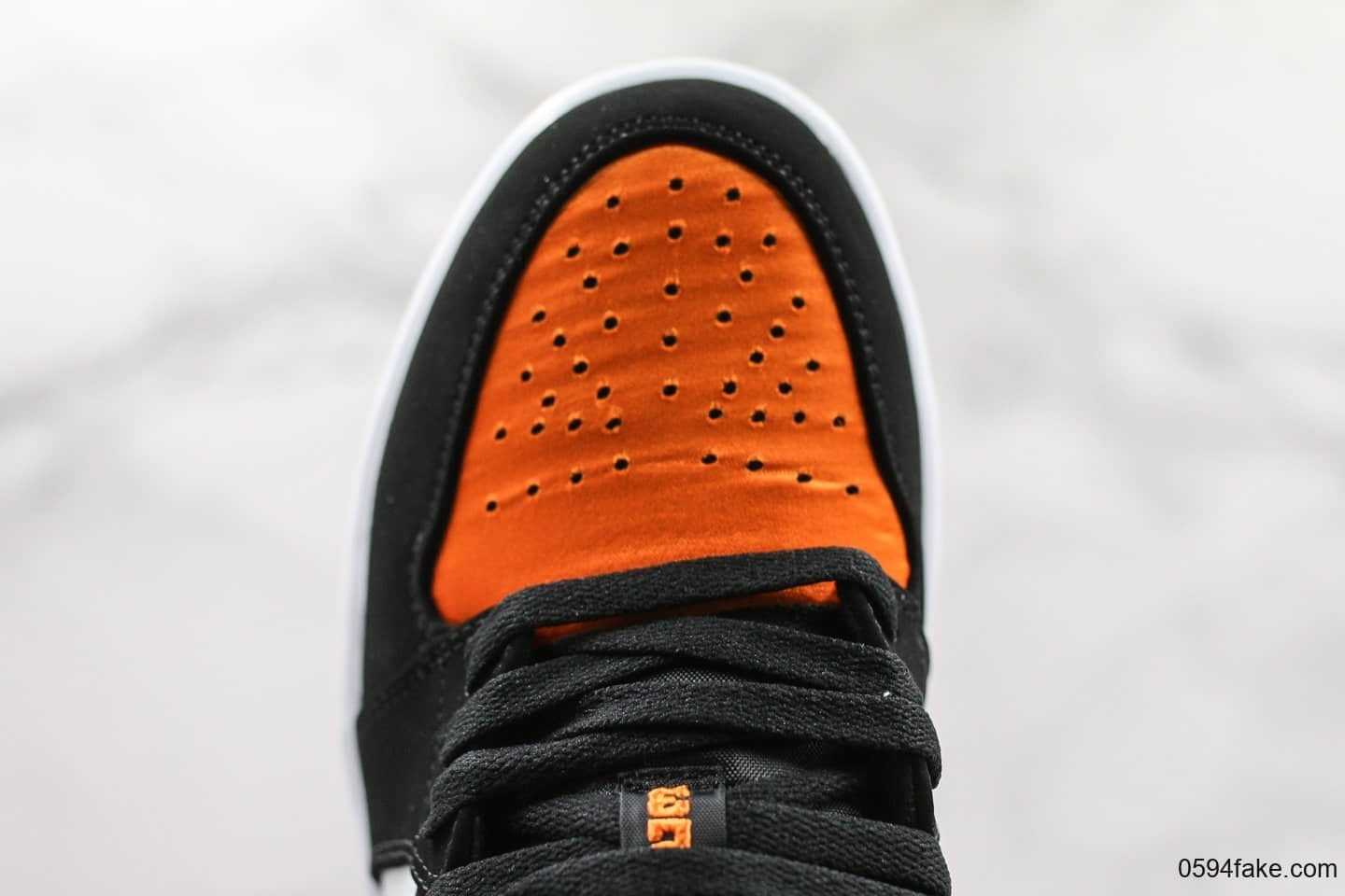 乔丹Air Jordan 1 Low Shattered Backboard纯原版本乔1黑橙丝绸扣碎低帮系列休闲百搭运动板鞋 货号:553558-010