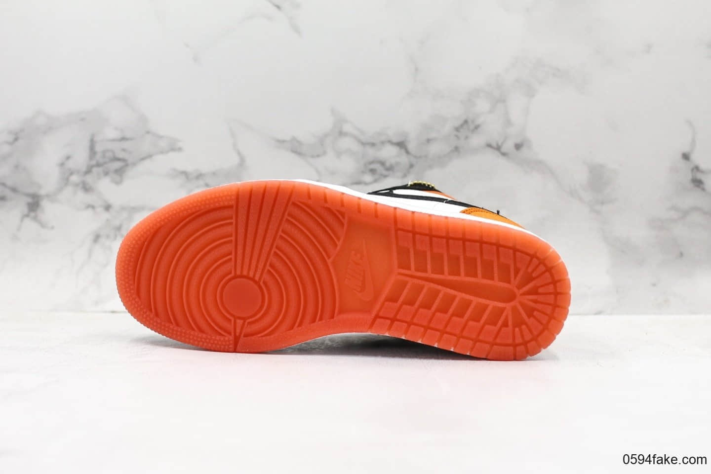 乔丹Air Jordan 1 Low Shattered Backboard纯原版本乔1黑橙丝绸扣碎低帮系列休闲百搭运动板鞋 货号:553558-010
