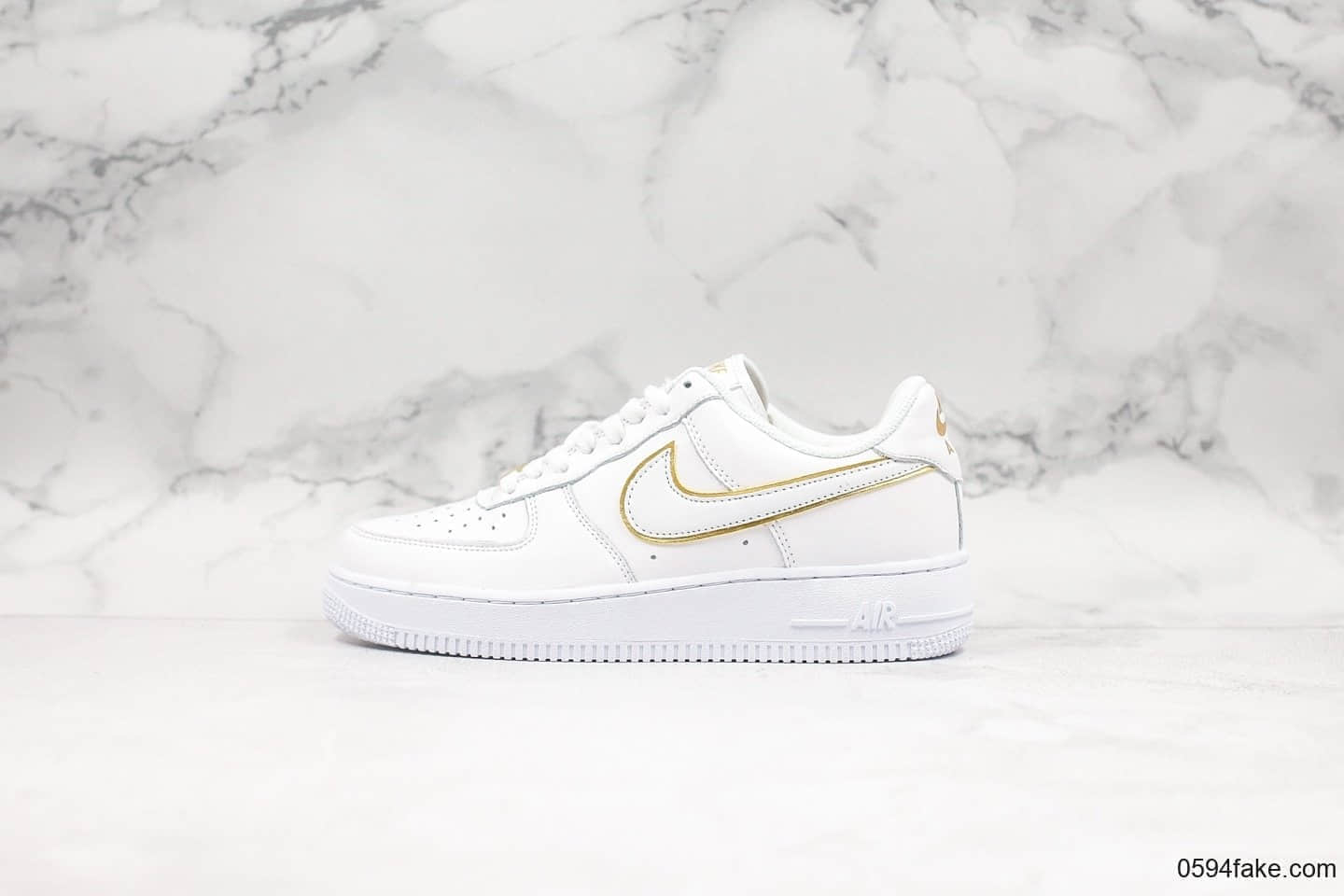 耐克Nike Air Force 1'07 LV8公司级版本低帮空军一号新镭射金边板鞋原标原盒半码齐全全掌气垫加持 货号:AO2132-101