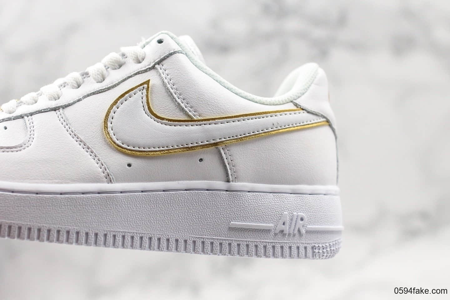 耐克Nike Air Force 1'07 LV8公司级版本低帮空军一号新镭射金边板鞋原标原盒半码齐全全掌气垫加持 货号:AO2132-101