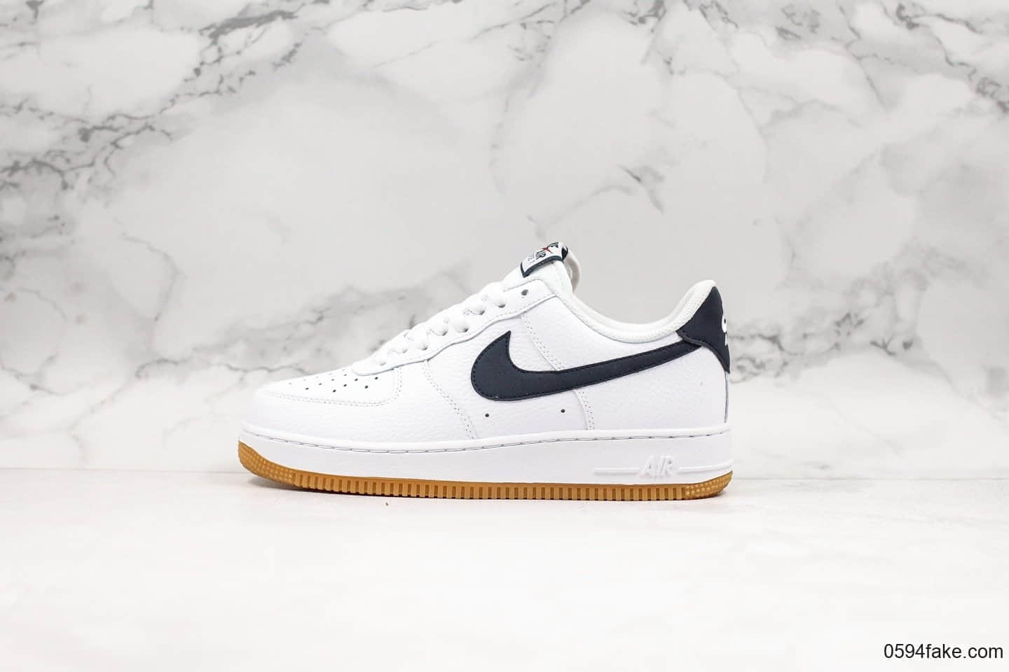 耐克Nike Air Force 1空军一号AF1休闲板鞋运动鞋白黑公司级带半码头层皮鞋头电脑冲孔内置软底气垫 (ID:16939) - 图片1