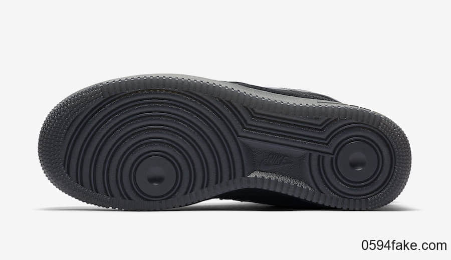 这个秋冬时尚和保暖都可以有!Nike Air Force 1 Shell WMNS首度曝光!