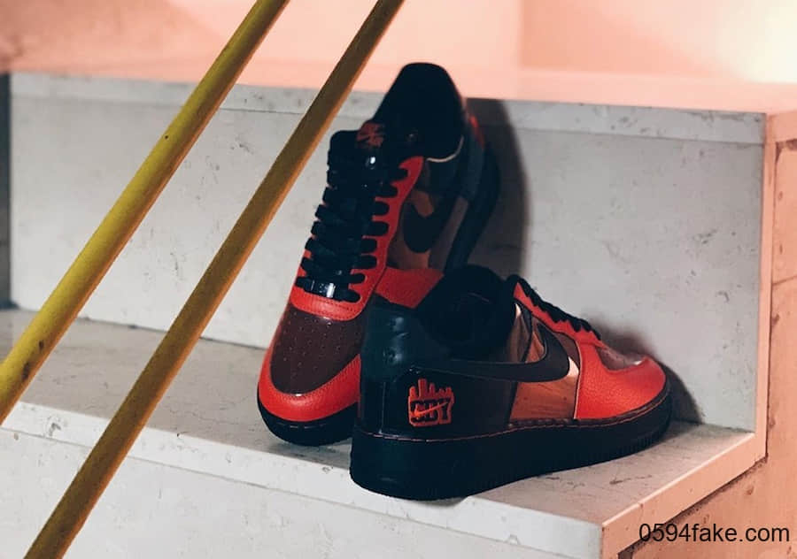 万圣节主题!这双Nike Air Force 1有点个性!