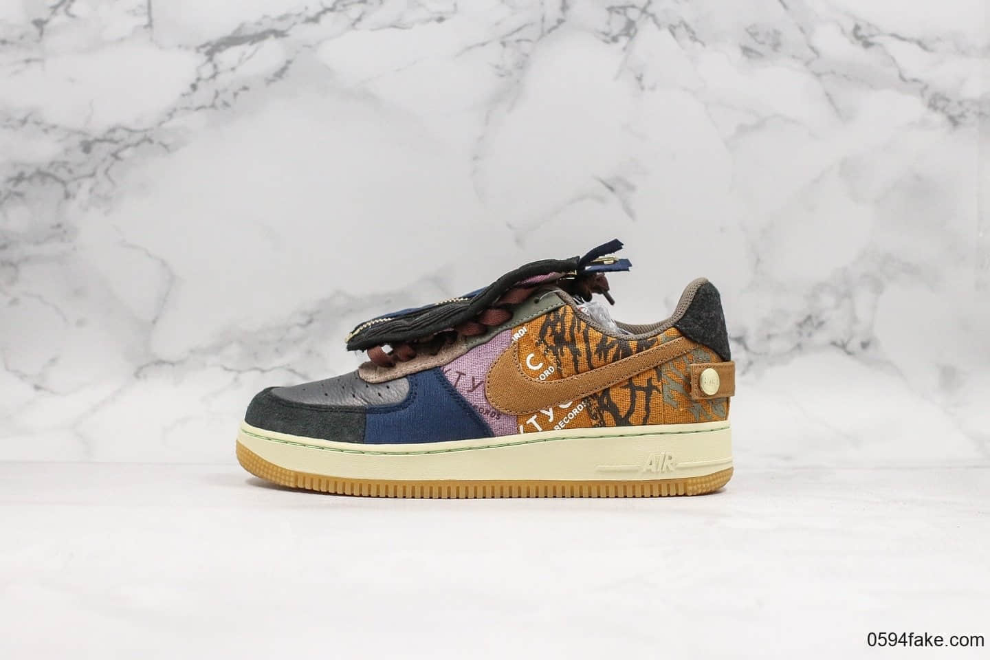 耐克Nike Air Force 1 Low ts x Travis Scott空军一号超限量联名款客供原厂灯芯绒无色差材料原模大底内置全掌气垫 (ID:17511) - 图片1