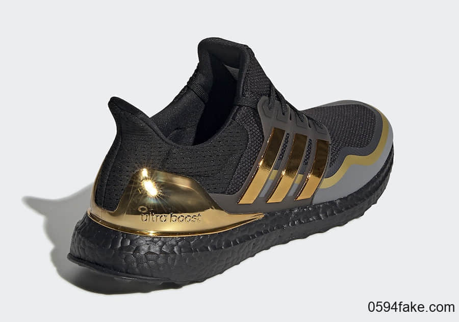 全新adidas Ultra Boost曝光!黑金配色气质非凡! 货号:EG8102
