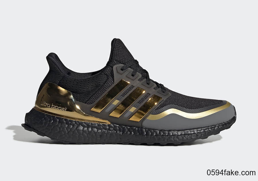 全新adidas Ultra Boost曝光!黑金配色气质非凡! 货号:EG8102