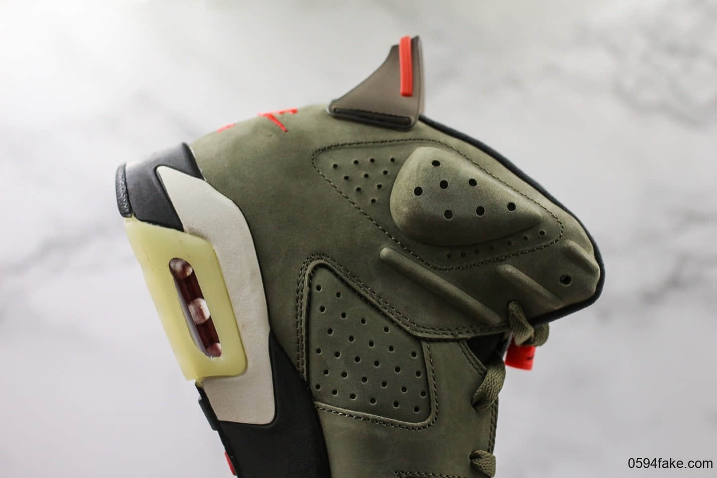 乔丹Travis Scott x Air Jordan 6斯科特联名AJ6橄榄绿OG纯原市售最高版本原鞋开发原厂皮料正确夜光大底 货号:CN1084-200
