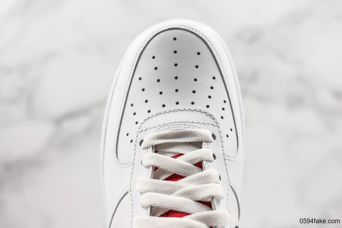 耐克Nike Air Force 1'07 LV8空军一号休闲板鞋断勾红白丝绸公司级带半码原标原盒原厂纸板全掌气垫加持 货号:BQ4420-600