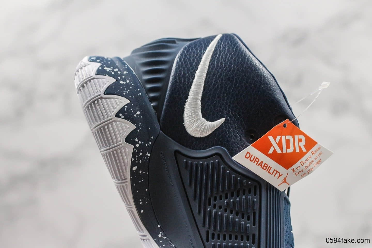 耐克Nike Kyrie 6 EP欧文6代全新配色篮球鞋纯原版本内置气垫正确过胶支持实战 货号:BQ9377-900