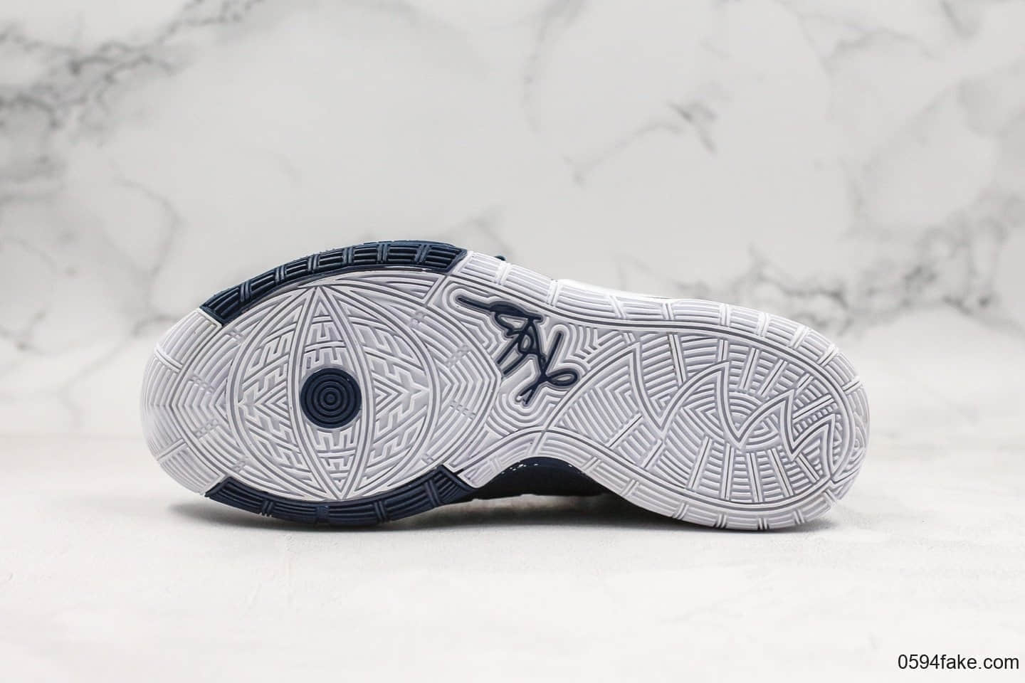 耐克Nike Kyrie 6 EP欧文6代全新配色篮球鞋纯原版本内置气垫正确过胶支持实战 货号:BQ9377-900