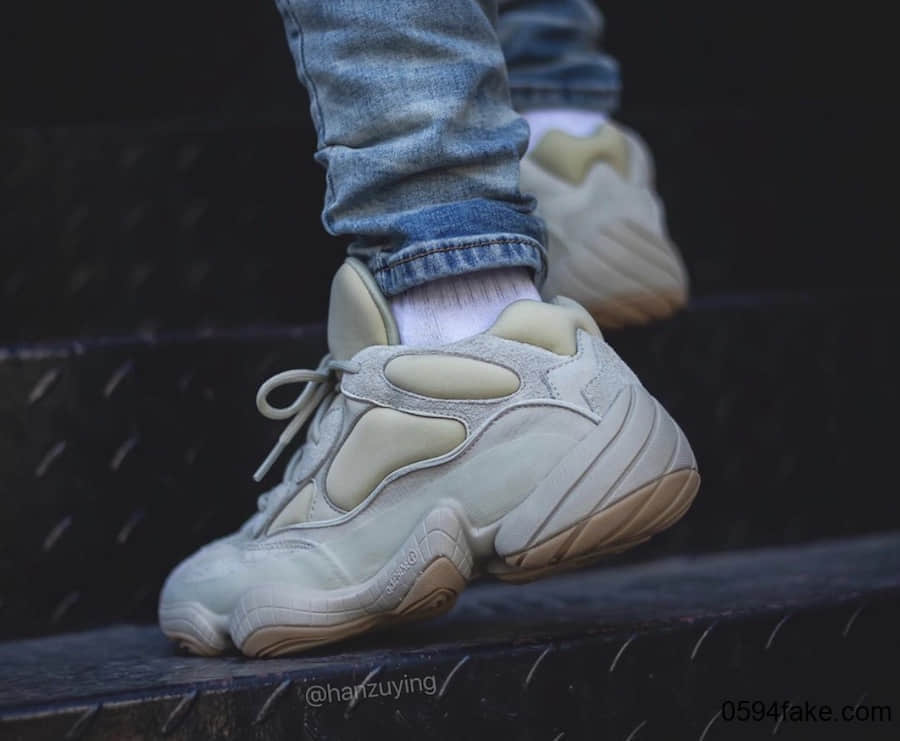 更加御寒保暖!Yeezy 500 “Stone”释出最新实物图!还有上脚美照! 货号:FW4839