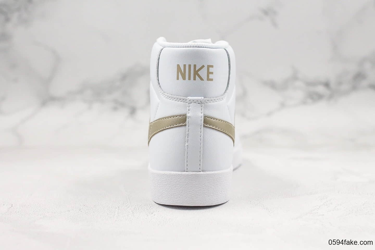 耐克Nike Blazer Mid Vintage Suede公司级版本高帮开拓者内置ZOOM气垫搭配橡胶外底 货号:917862-103