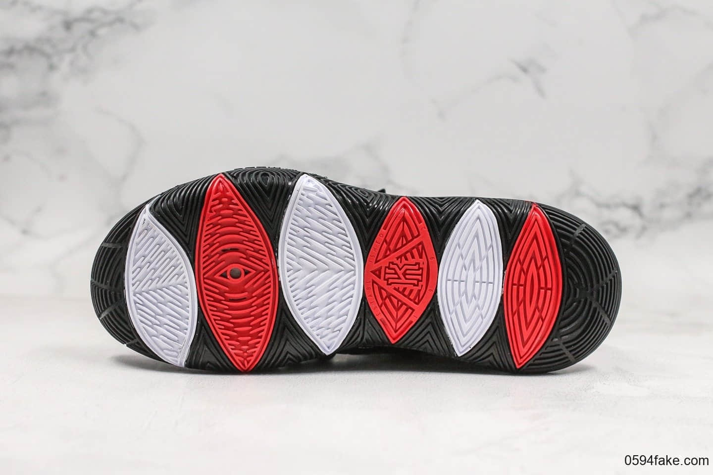 耐克Nike Kyrie 5 x Sneaker Room纯原版本欧文5代爱心玫瑰联名配色母亲节主题后跟玫瑰花刺绣实战篮球鞋 货号:AO2919-601