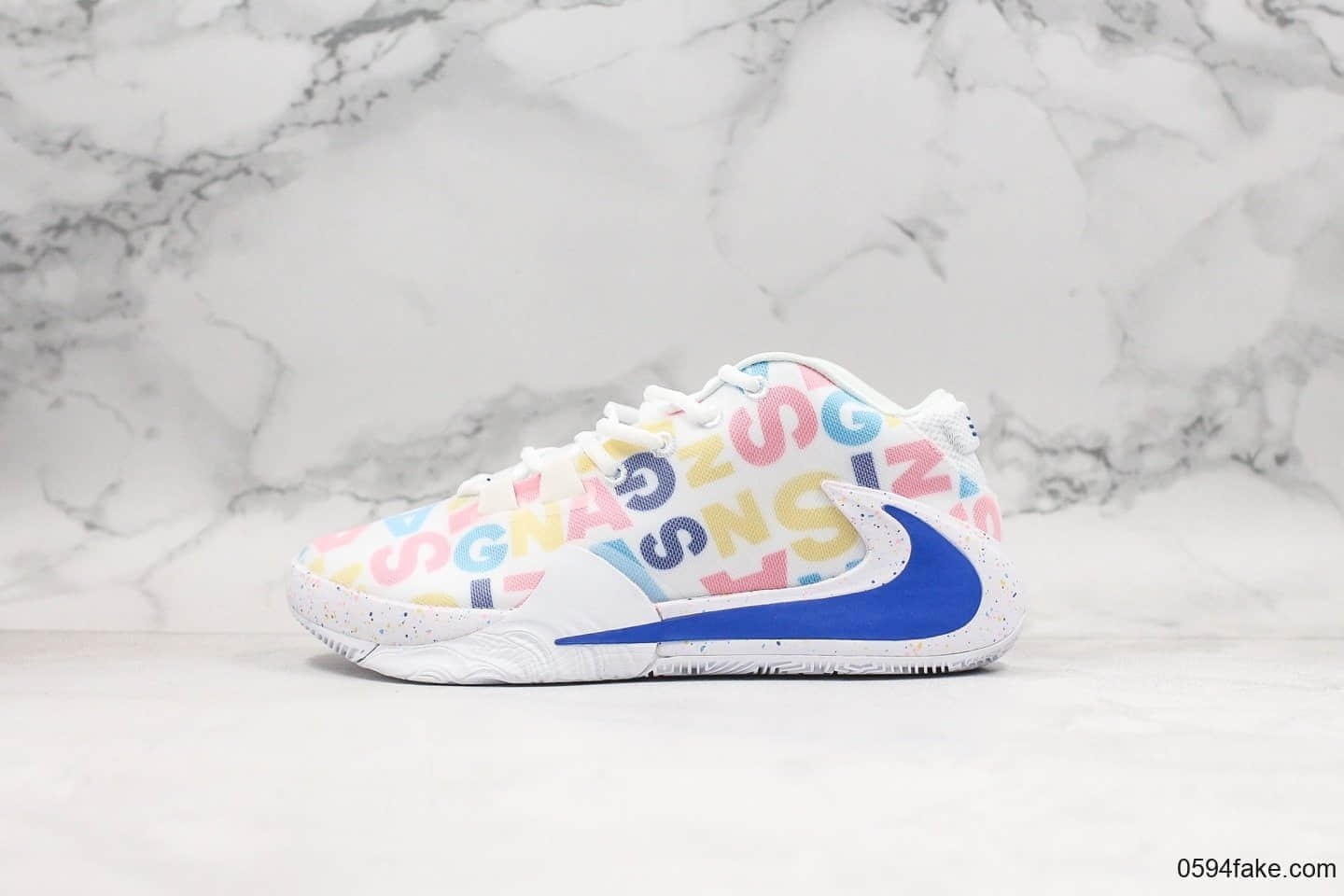 耐克Nike Zoom Freak 1 GPX字母哥一代签名战靴倒钩字母涂鸦彩色纯原版本原楦开发版型内靴锁定系统实战篮球鞋 (ID:20111) - 图片1
