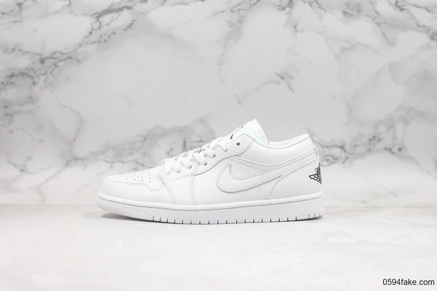 耐克Nike Air Jordan 1 Low GS公司级版本乔丹AJ1低帮纯白黑标后张sole气垫原鞋开模 (ID:20186) - 图片1