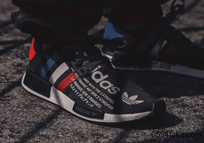 颜值超高!atmos x adidas NMD R1明日发售! 货号:FV8428