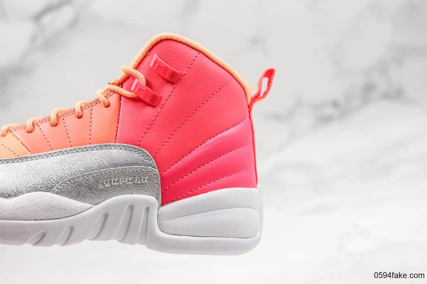 乔丹Air Jordan 12 Retro纯原版本霓虹渐变彩虹拼接糖果配色AJ12真碳板加持实战篮球鞋 货号:510815-601