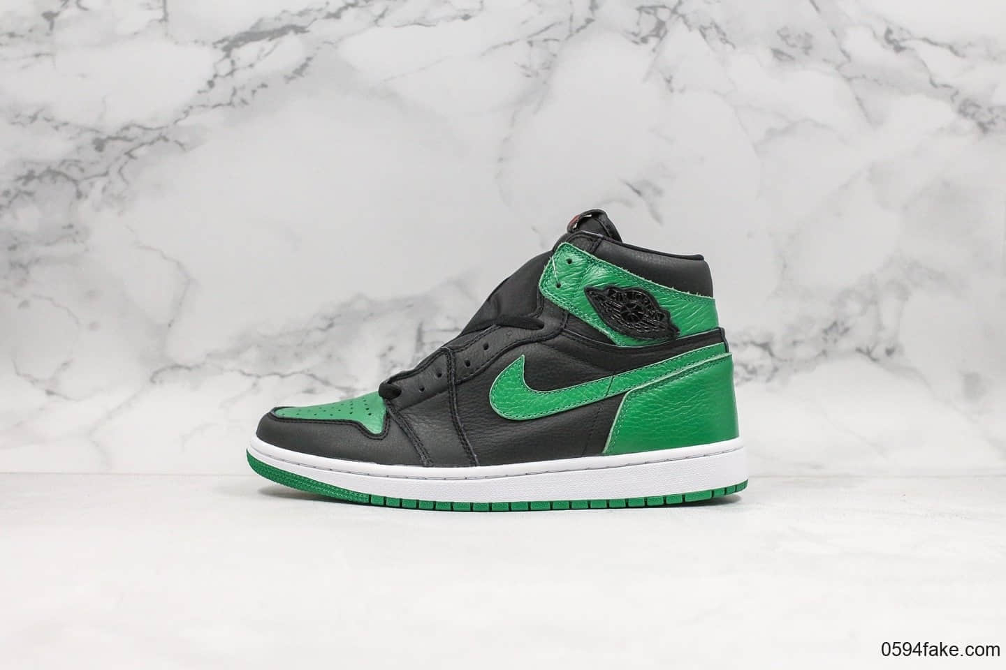 乔丹Air Jordan 1纯原版本全网独家新配色古驰黑绿新品首发超软皮质原厂楦头开发终端货源带芯片可扫 (ID:20700) - 图片1