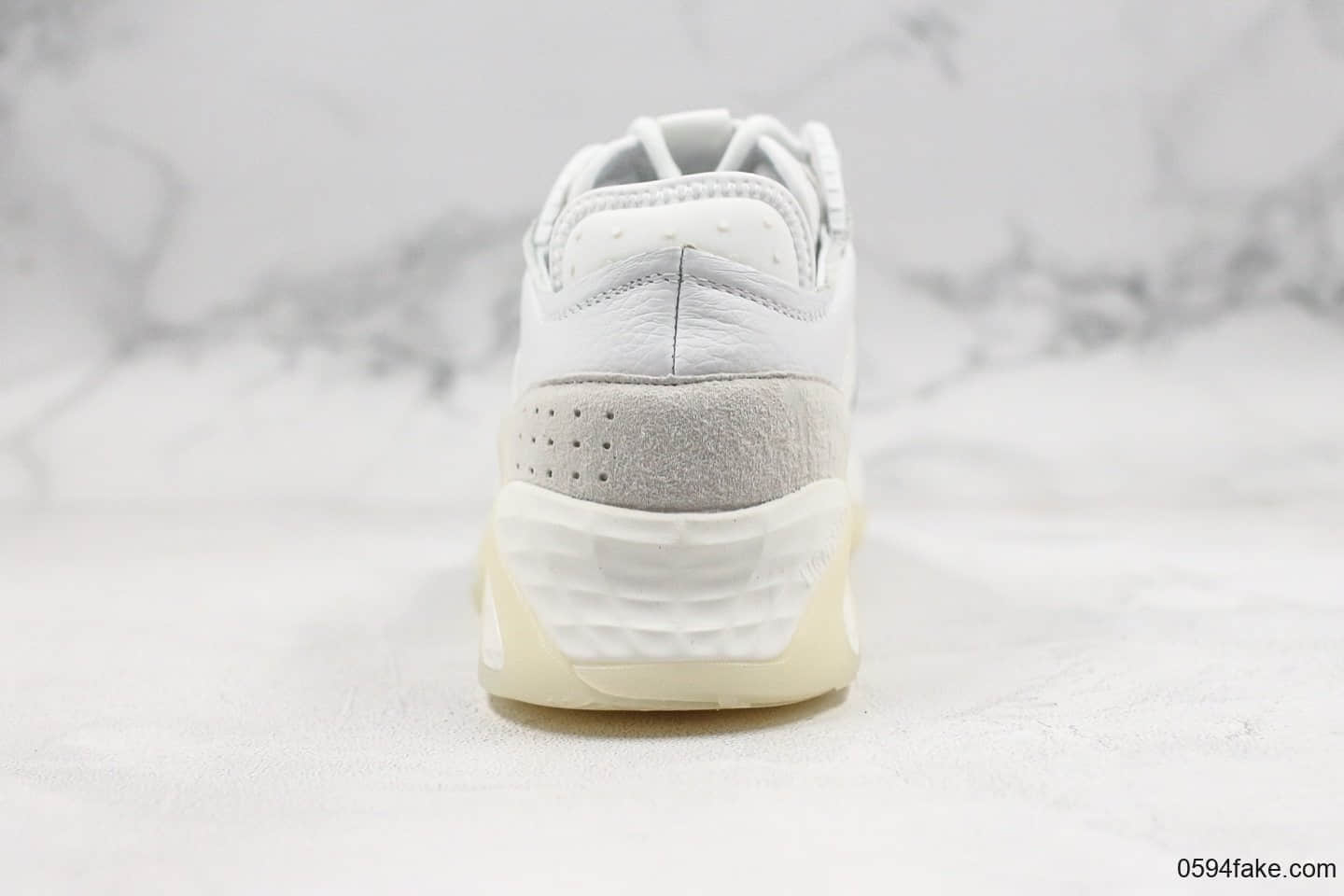 阿迪达斯adidas streetball“小椰子700”复古老爹鞋白色纯原目前市面最高版本杜绝磨脚 货号:EG2992