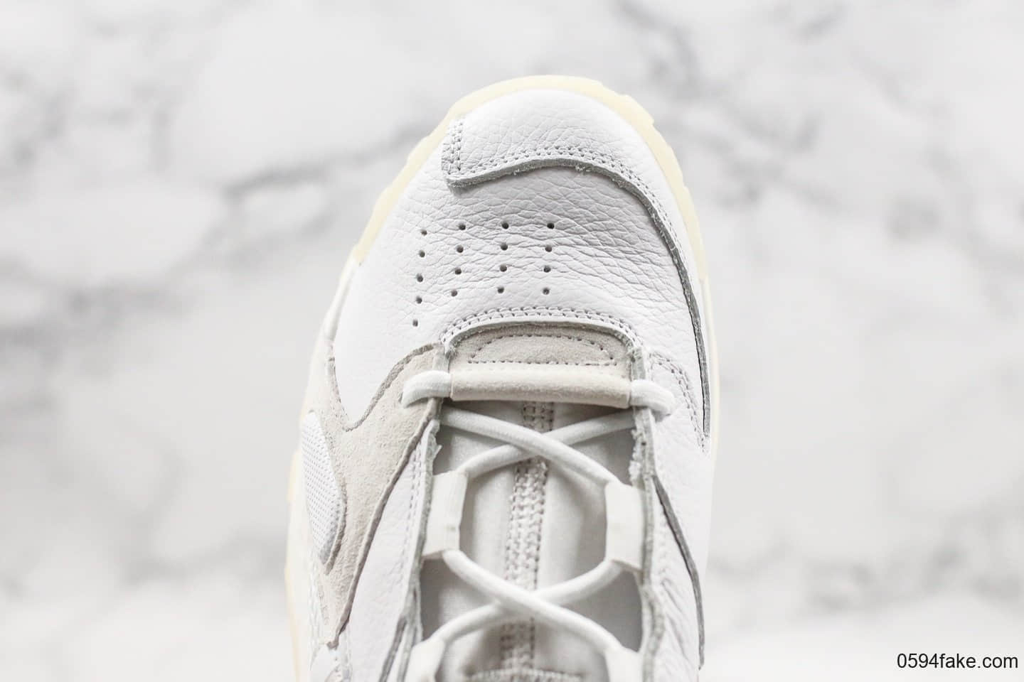 阿迪达斯adidas streetball“小椰子700”复古老爹鞋白色纯原目前市面最高版本杜绝磨脚 货号:EG2992