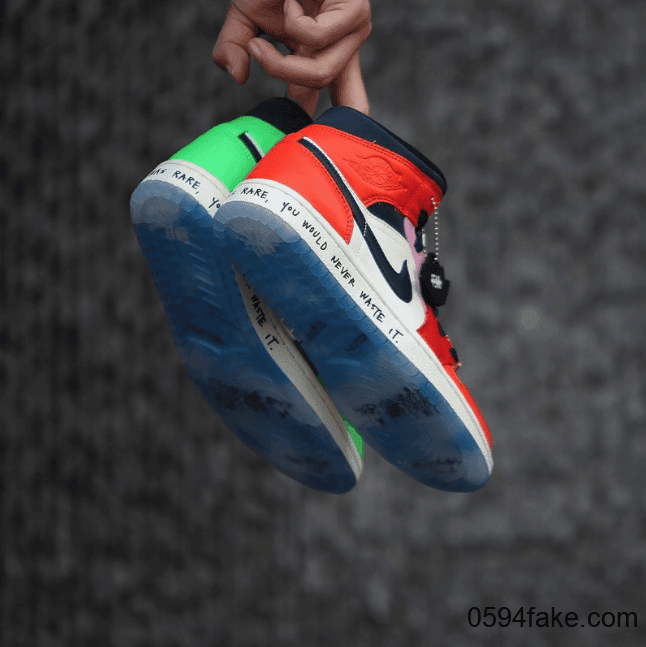 拼接鸳鸯配色+奢华“金表”!Melody Ehsani x Air Jordan 1 Mid后天发售! 货号:CQ7629-100
